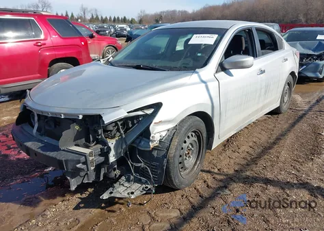 2014 Nissan Altima 2.5/2.5 S/2.5 Sl/2.5 Sv z USA, uszkodzony, nr VIN 1N4AL3AP7EC401257